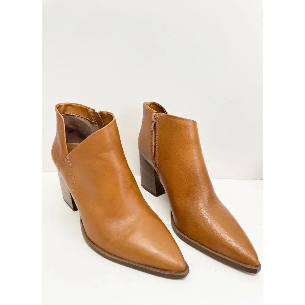 Arezzo Leather‎ Boots Size 9 Pointed Toe Block Heel Pull On Booties NEW